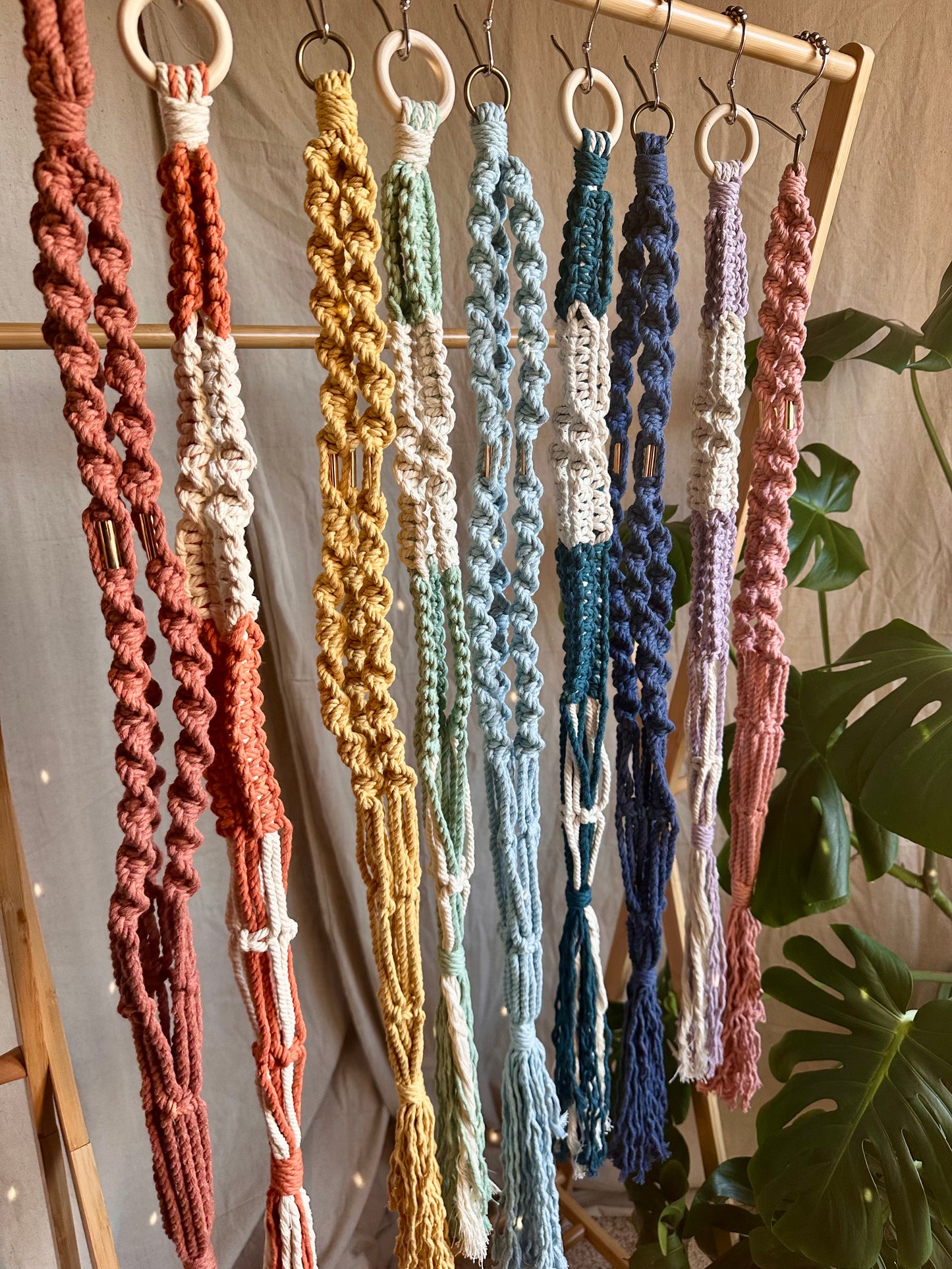 Perchas para plantas de macramé