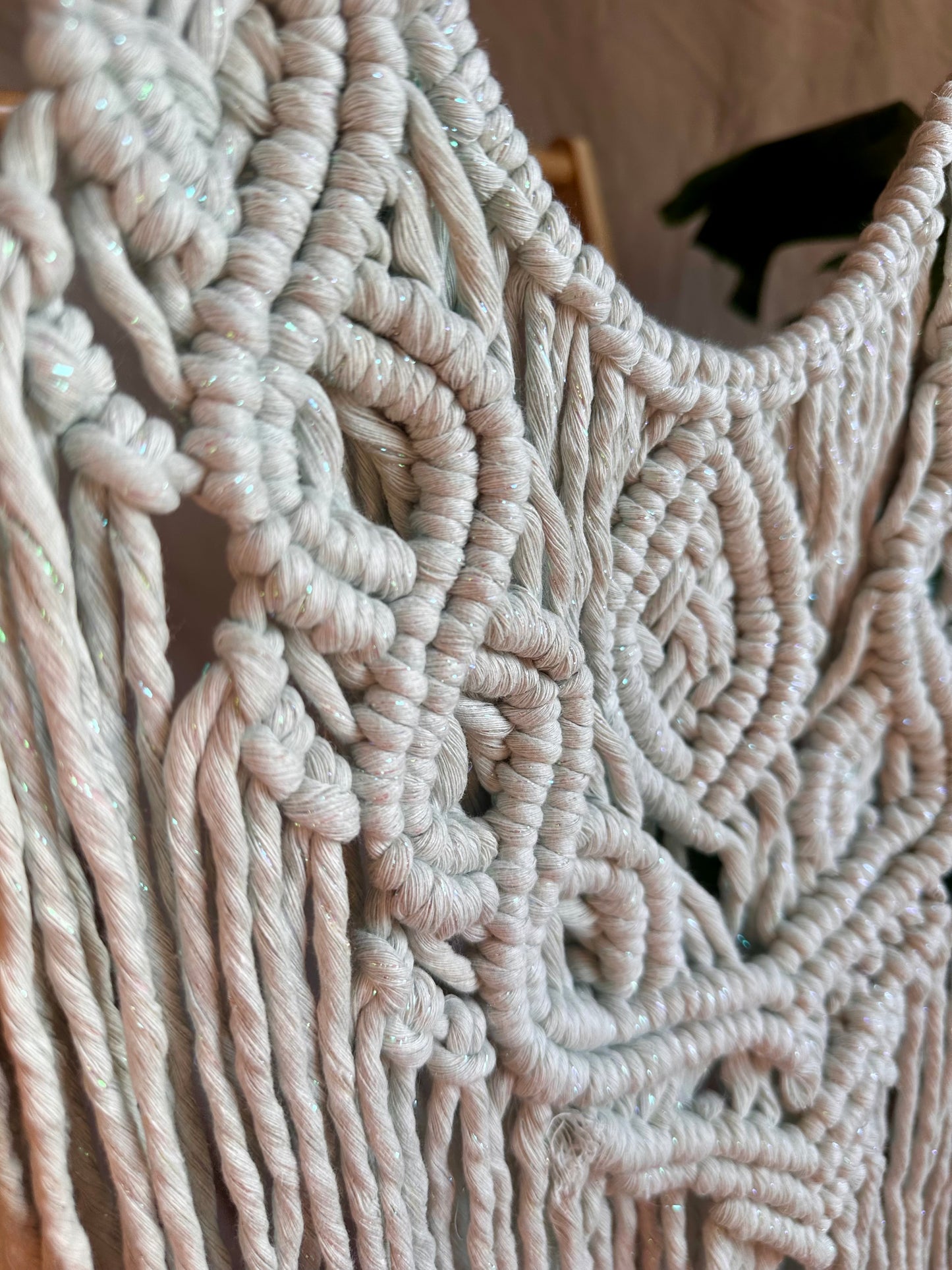 Tenture murale moyenne en macramé Lotus Chakra