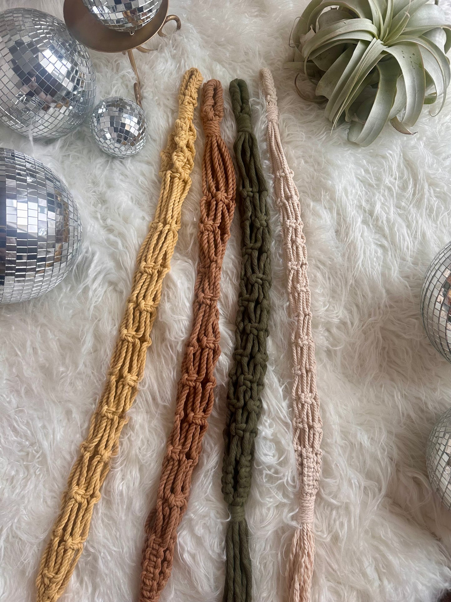 Perchas de macramé para frutas y verduras 