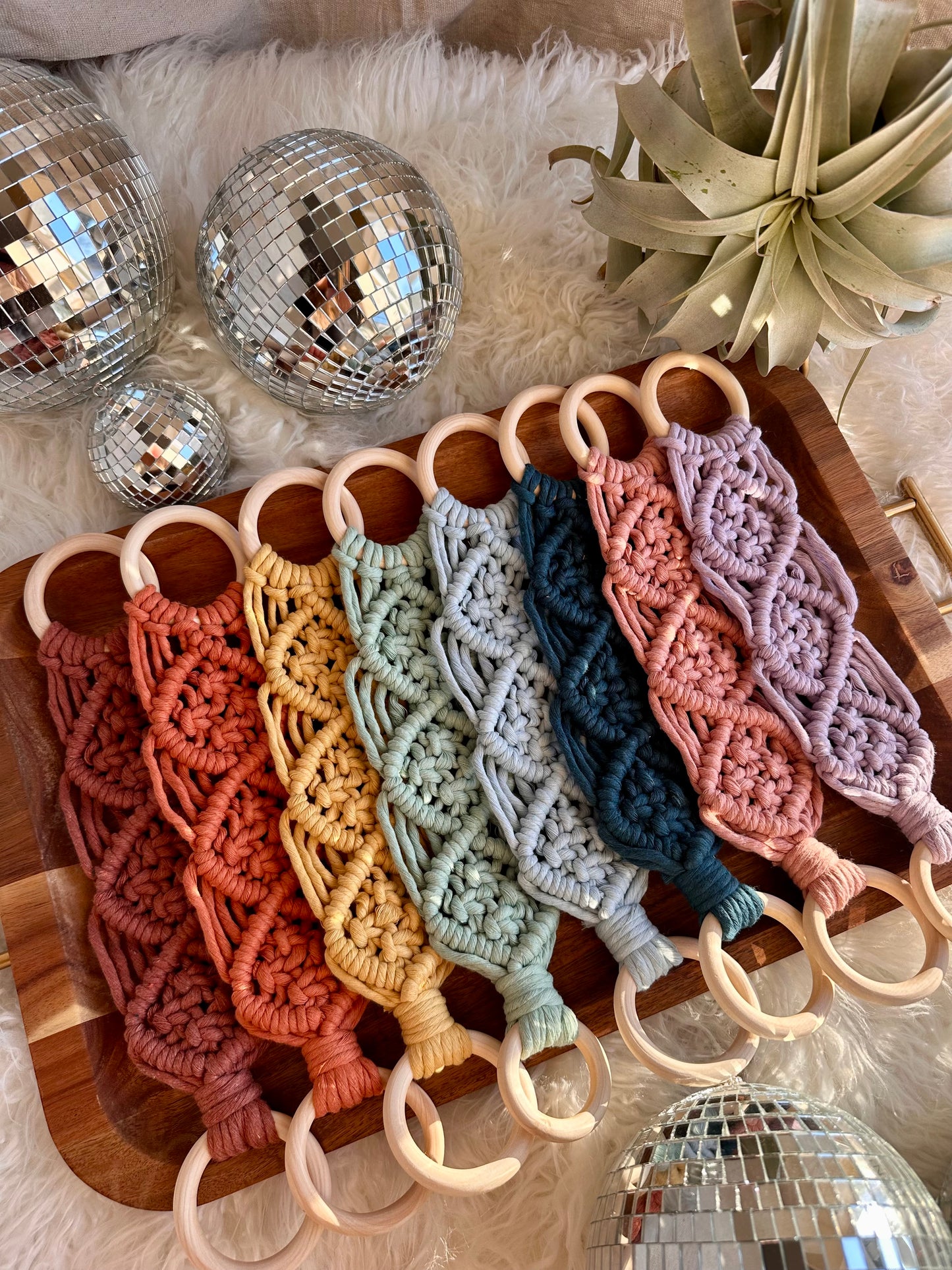 Porte-serviettes de cuisine en macramé